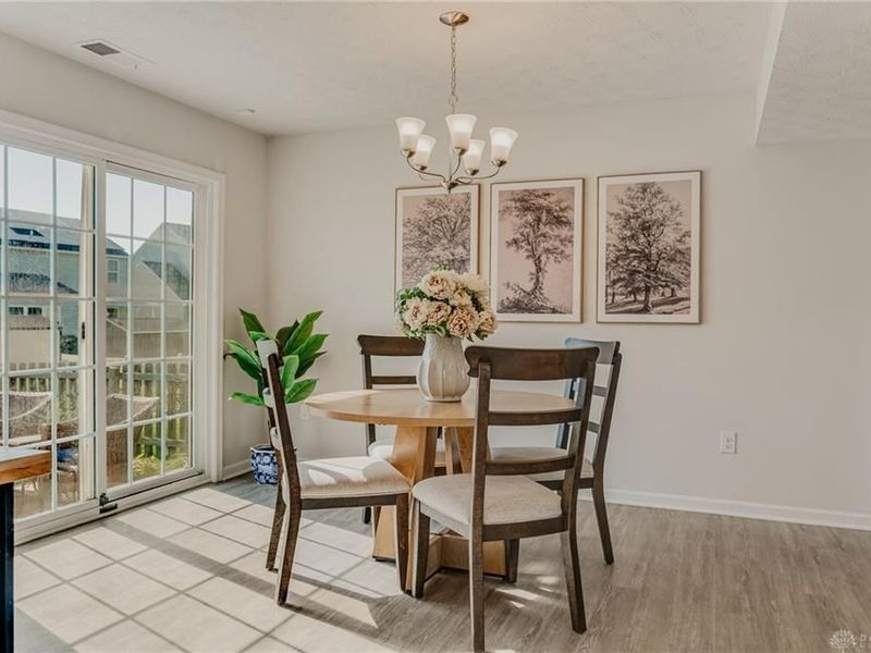 6207 Willow Oak Drive, Tipp City, OH 45371 Photo 17