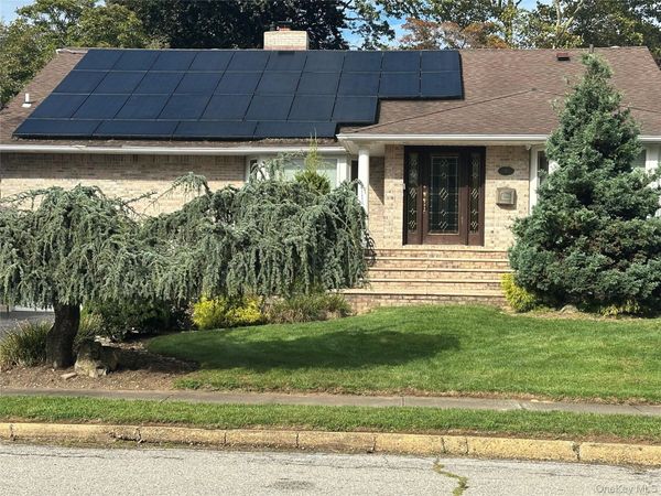 207 Maytime Drive , Jericho, NY 11753