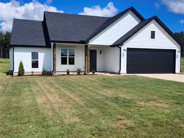 11633 MEADOWS Road, Berry, AL 35546