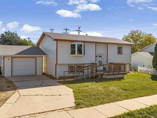 1514 RACINE, Rapid City, SD 57701