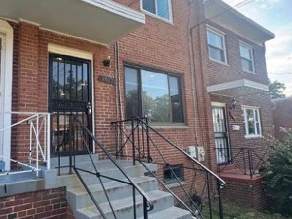 3525 MANOR WOOD DRIVE, HYATTSVILLE, MD 20782
