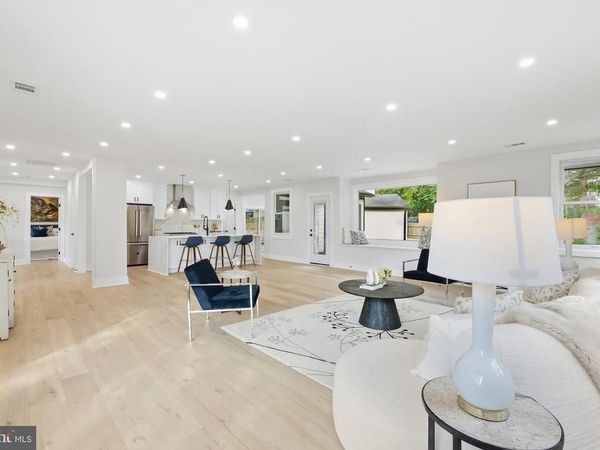 5213 ACACIA AVENUE, BETHESDA, MD 20814