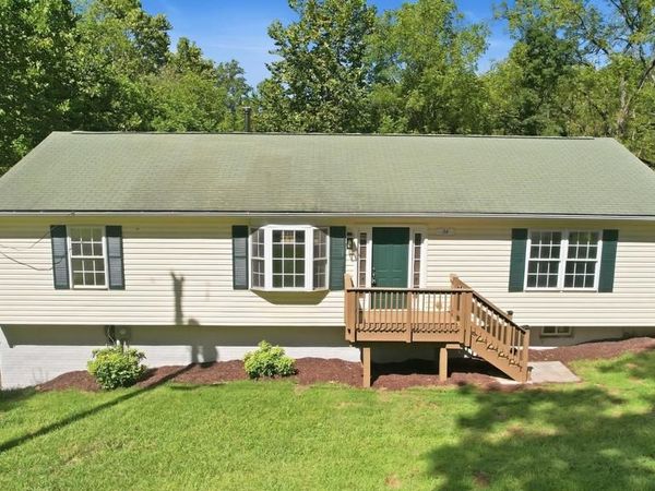 54 MEMORY LANE, LINDEN, VA 22642