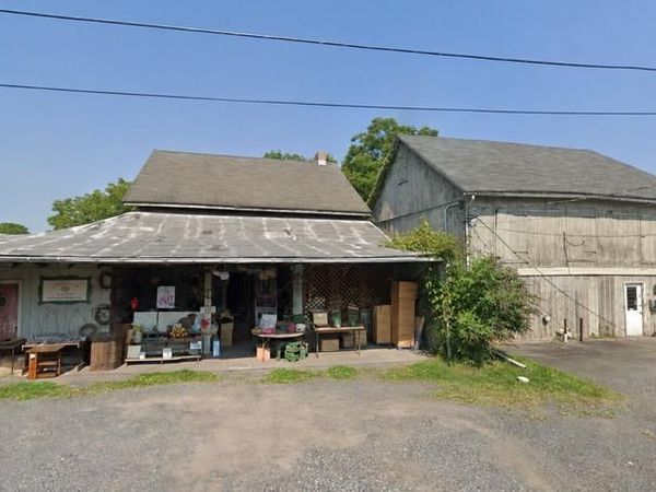 113 JOHN ALY , COOPERSBURG, PA 18036