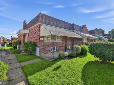 2131 OAKMONT STREET, PHILADELPHIA, PA 19152