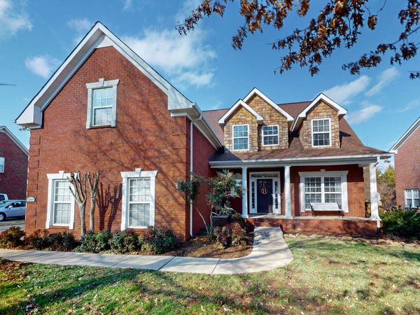 5344 Saint Ives Dr, Murfreesboro, TN 37128