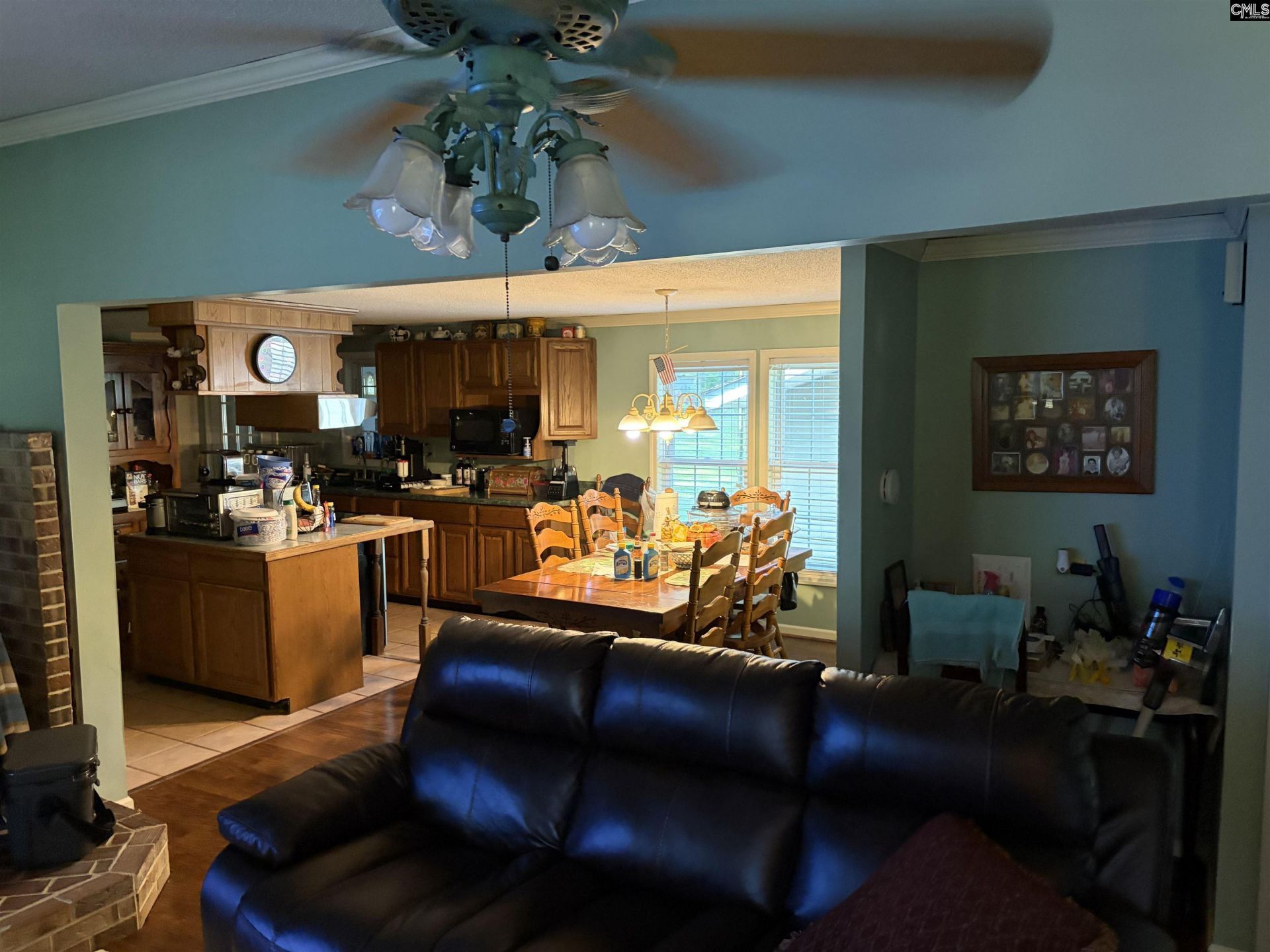 150 Lynn Street  Photo 15