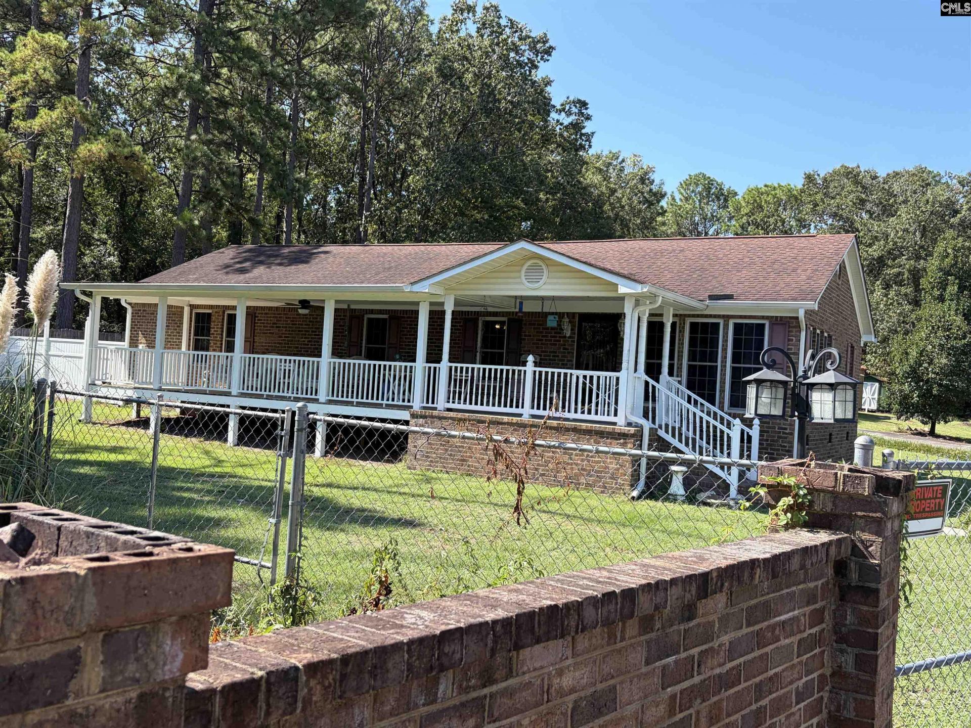 150 Lynn Street  Photo 5