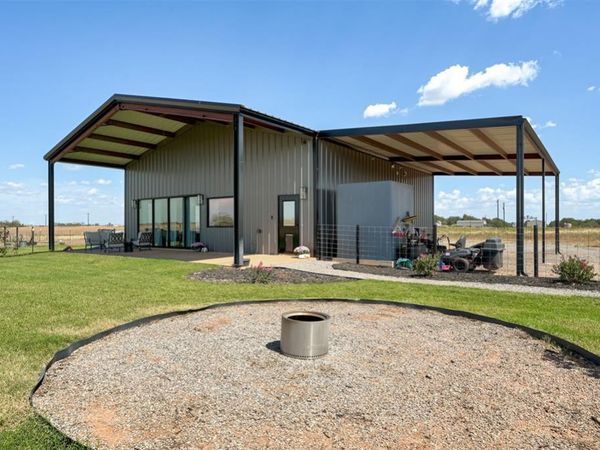 20352 N 2990 Road, Crescent, OK 73028