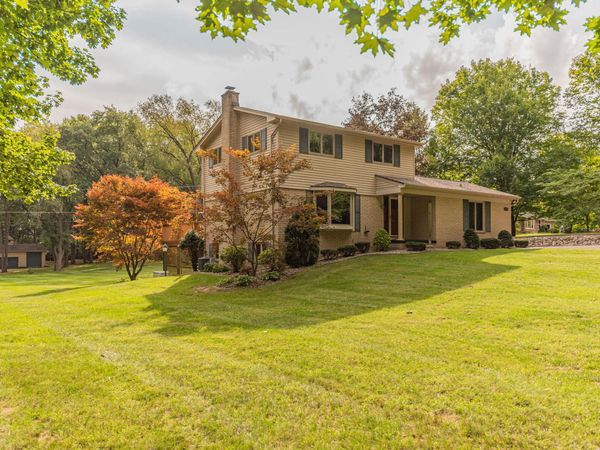 6705 Crane Road, Ypsilanti, MI 48197