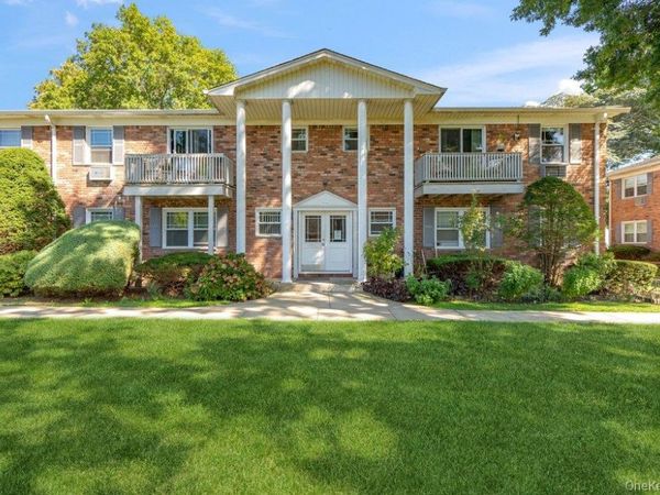 64 Fairharbor , Unit 64, Patchogue, NY 11772