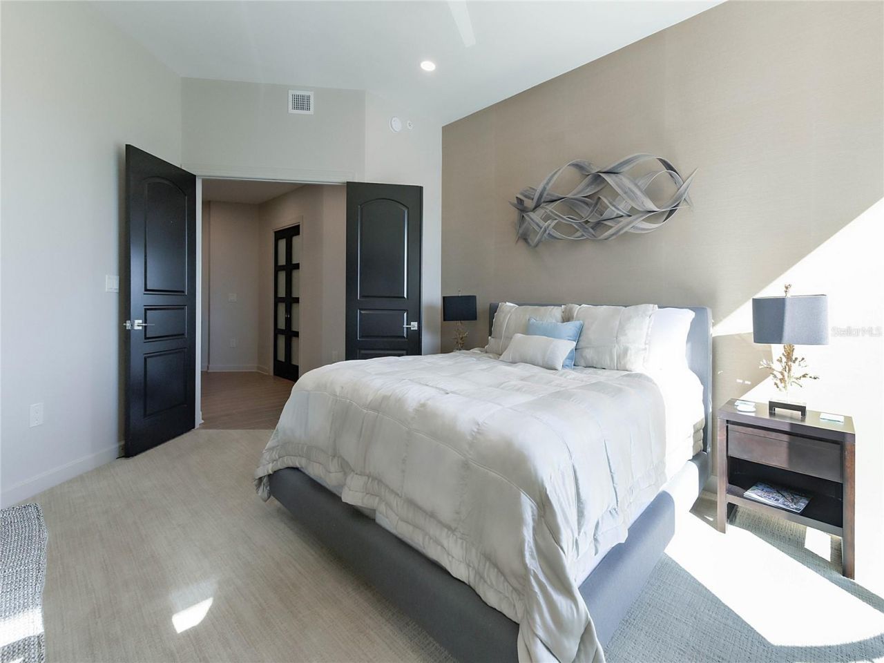 288 Beach Drive Ne, Unit 6A, Saint Petersburg, FL 33701 Photo