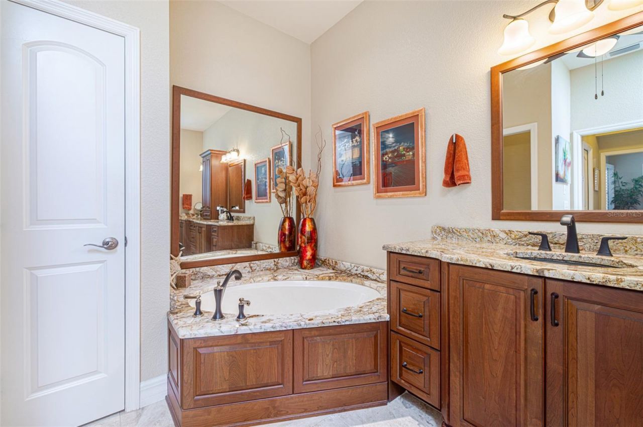 1230 Romano Key Circle, Punta Gorda, FL 33955 Photo