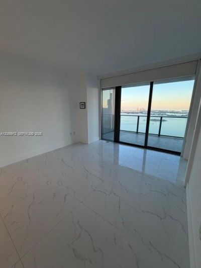 650 NE 32nd St , Unit 4406, Miami, FL 33137 Photo