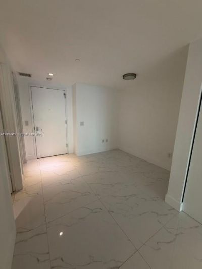 650 NE 32nd St , Unit 4406, Miami, FL 33137 Photo