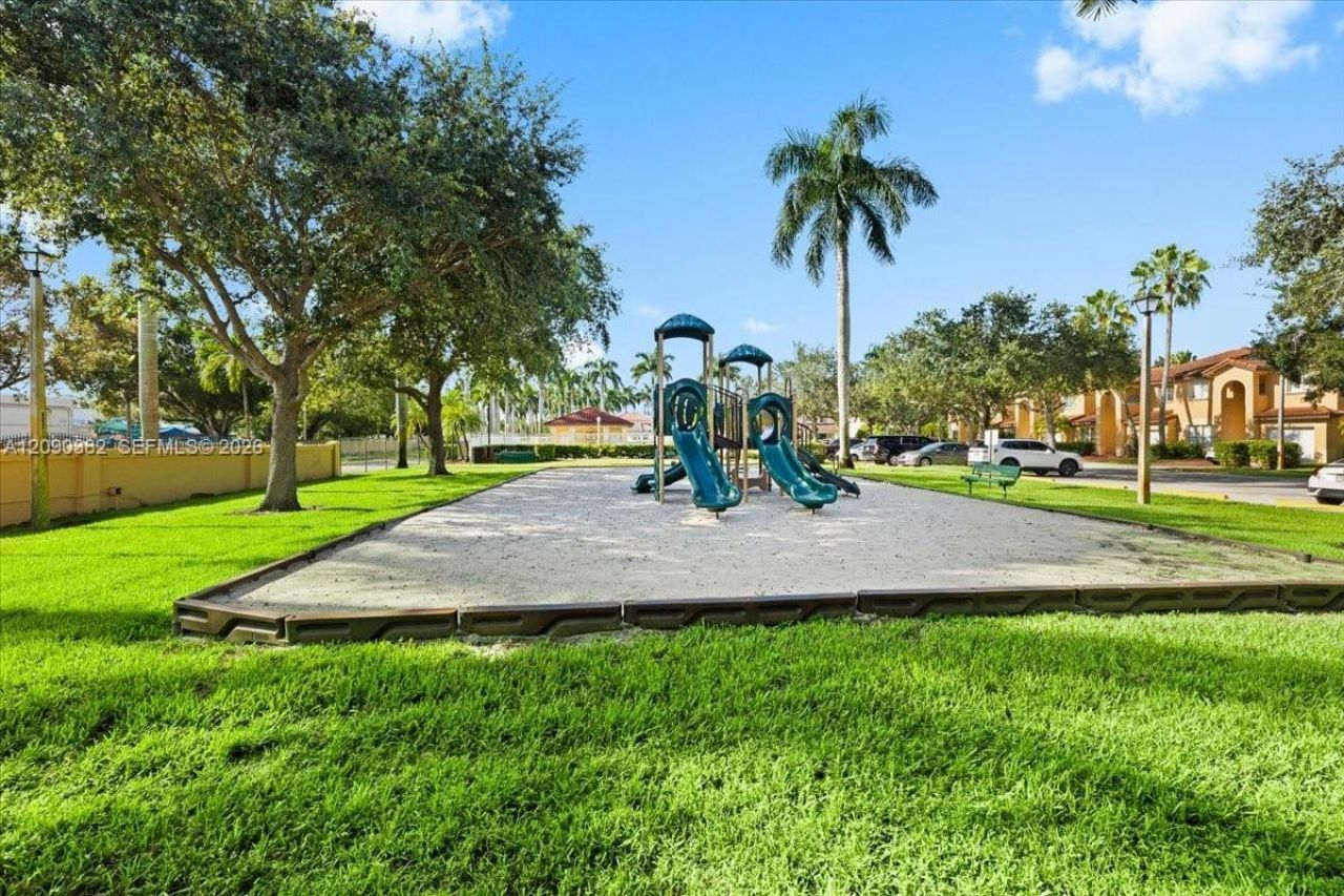 195 Sable Palm Way, Davie, FL 33325 Photo