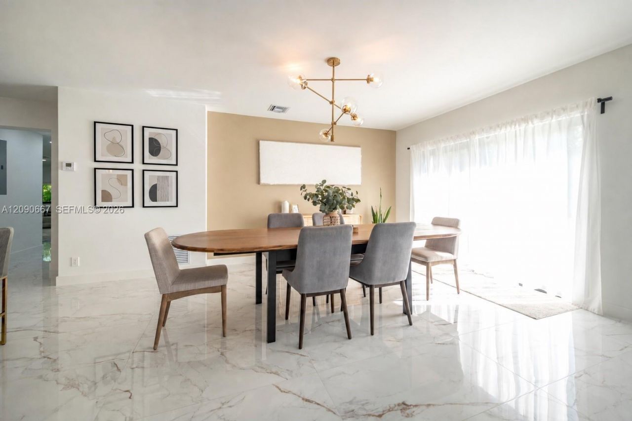 20 N Hibiscus Ct, Plantation, FL 33317 Photo