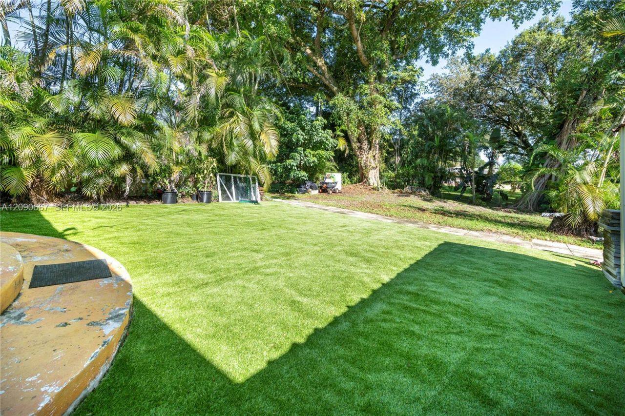 20 N Hibiscus Ct, Plantation, FL 33317 Photo