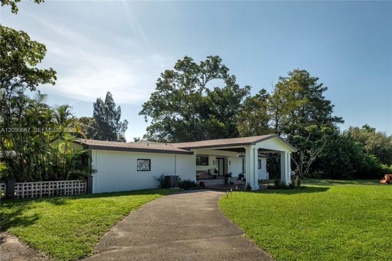 20 N Hibiscus Ct, Plantation, FL 33317 Photo