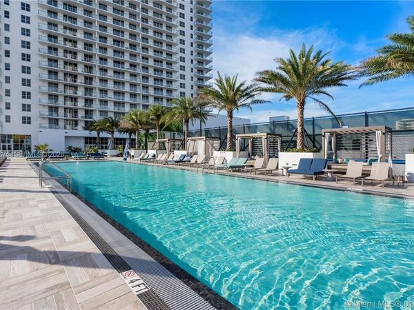 4010 S Ocean Dr , Unit R1207, Hollywood, FL 33019