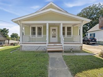 201 Perry Street Saint Charles, MO 63301