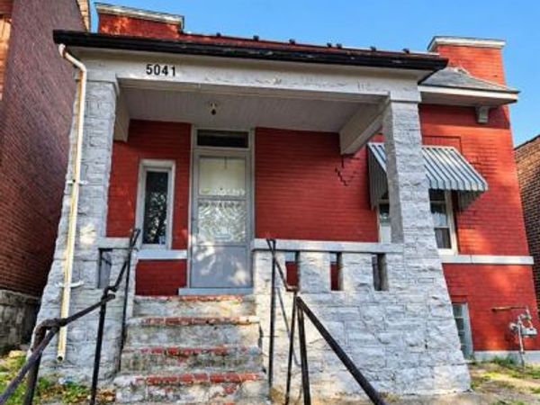 5041 Terry Avenue , St Louis, MO 63115