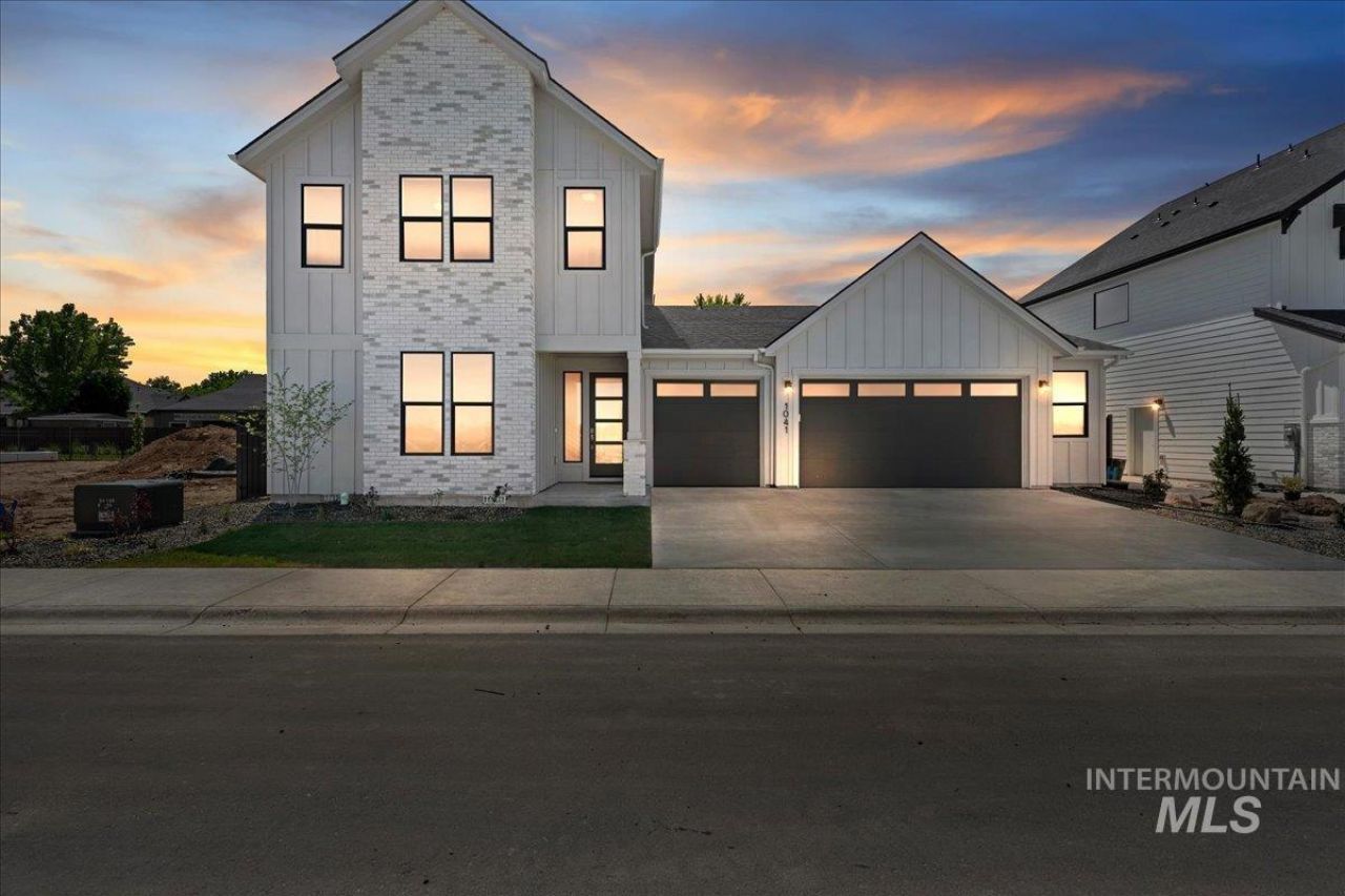 6100 N Arctic Fox Way, Meridian, ID 83646 Main Photo
