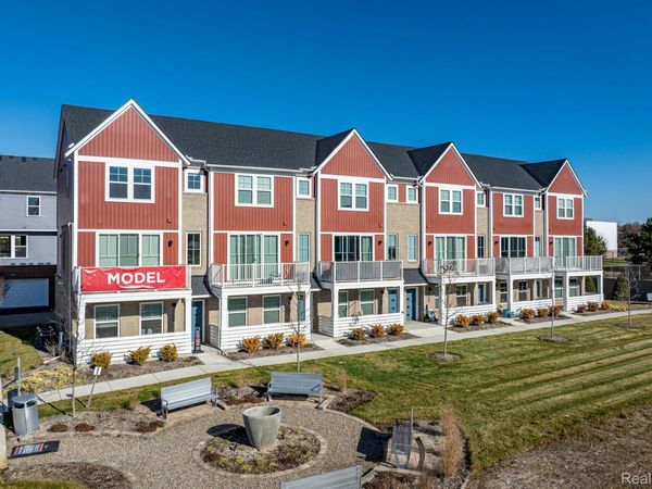56050 Madison Lane , Unit 38, Lyon Township, Mi 48165