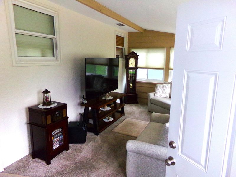 171 Maple Drive, Columbus, OH 43228 Photo 36