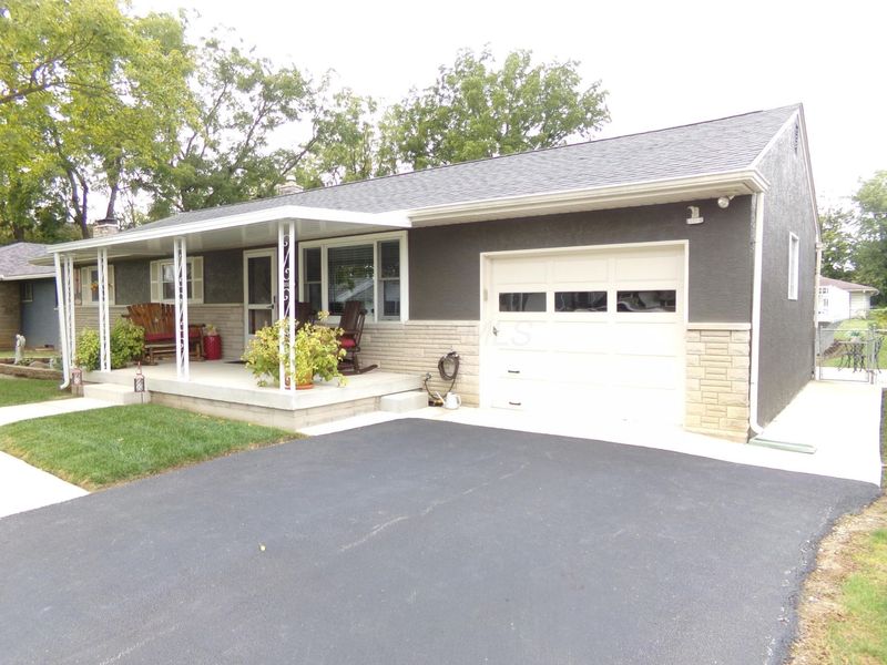 171 Maple Drive, Columbus, OH 43228 Photo 6