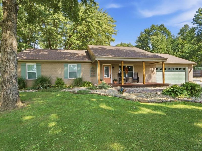 7424 Morrow Cozaddale Road, Hamilton Township, OH 45152 Photo 2