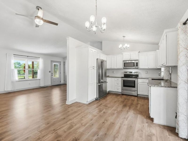 7424 Morrow Cozaddale Road, Hamilton Township, OH 45152 Photo 28