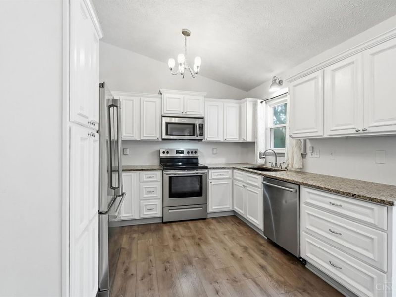 7424 Morrow Cozaddale Road, Hamilton Township, OH 45152 Photo 30