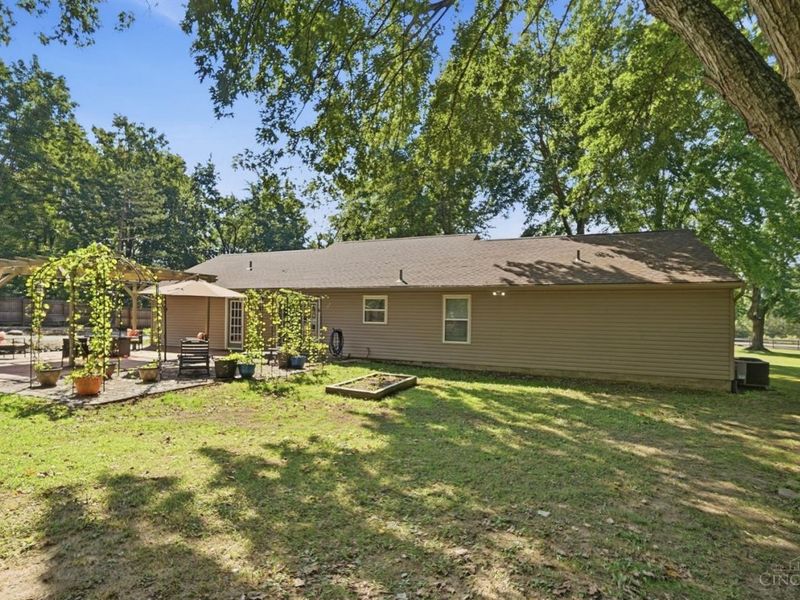 7424 Morrow Cozaddale Road, Hamilton Township, OH 45152 Photo 61