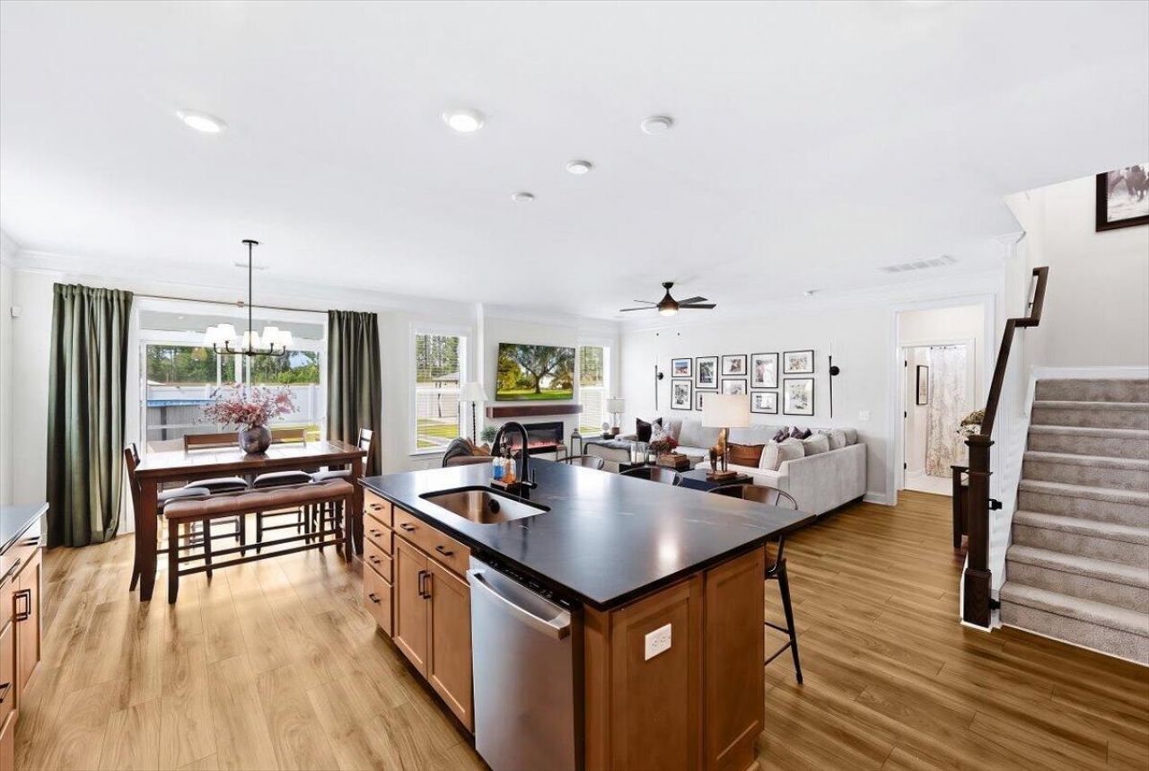 123 Palfrey Drive Photo 17