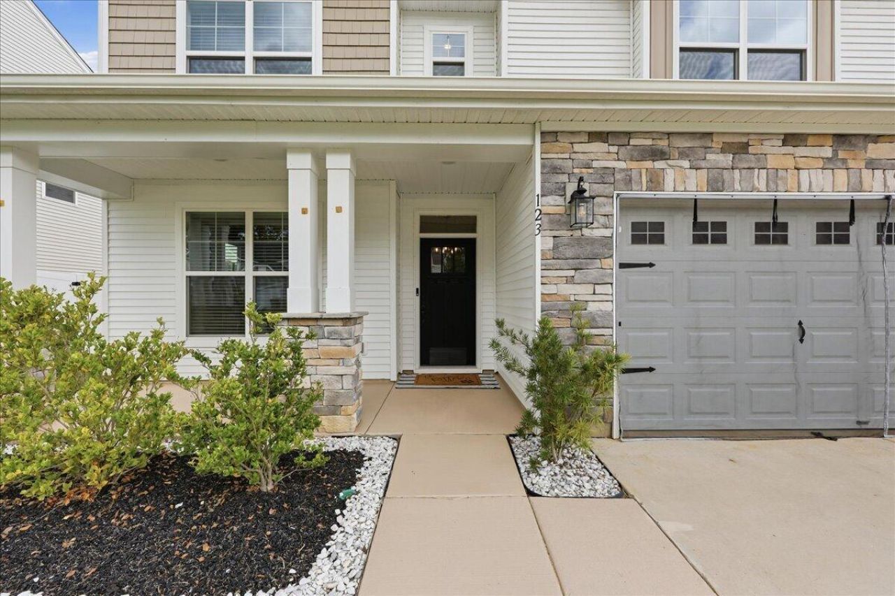 123 Palfrey Drive Photo 8