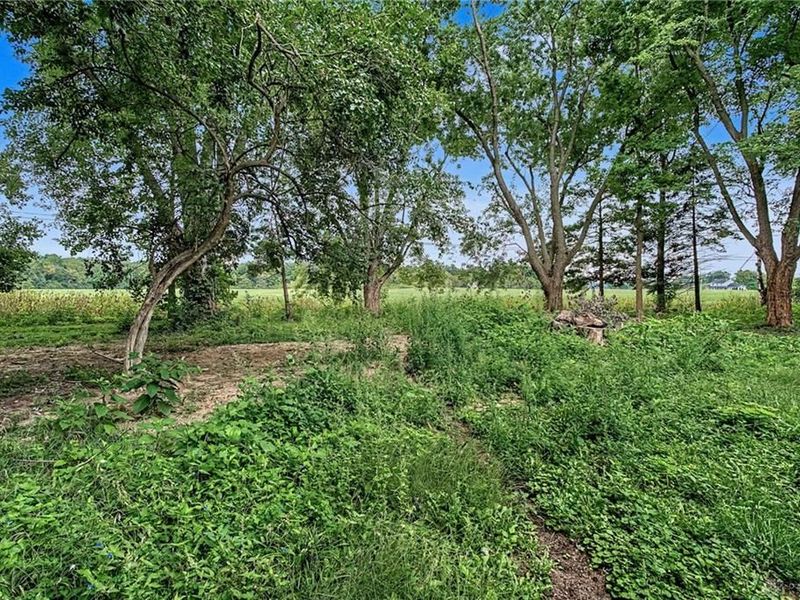 7865 Newbury Road, Tipp City, OH 45371 Photo 47