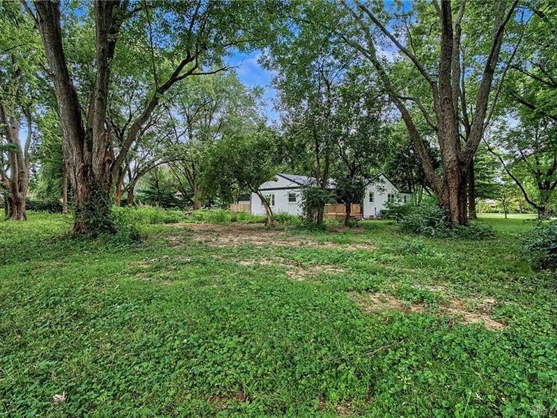 7865 Newbury Road, Tipp City, OH 45371 Photo 48