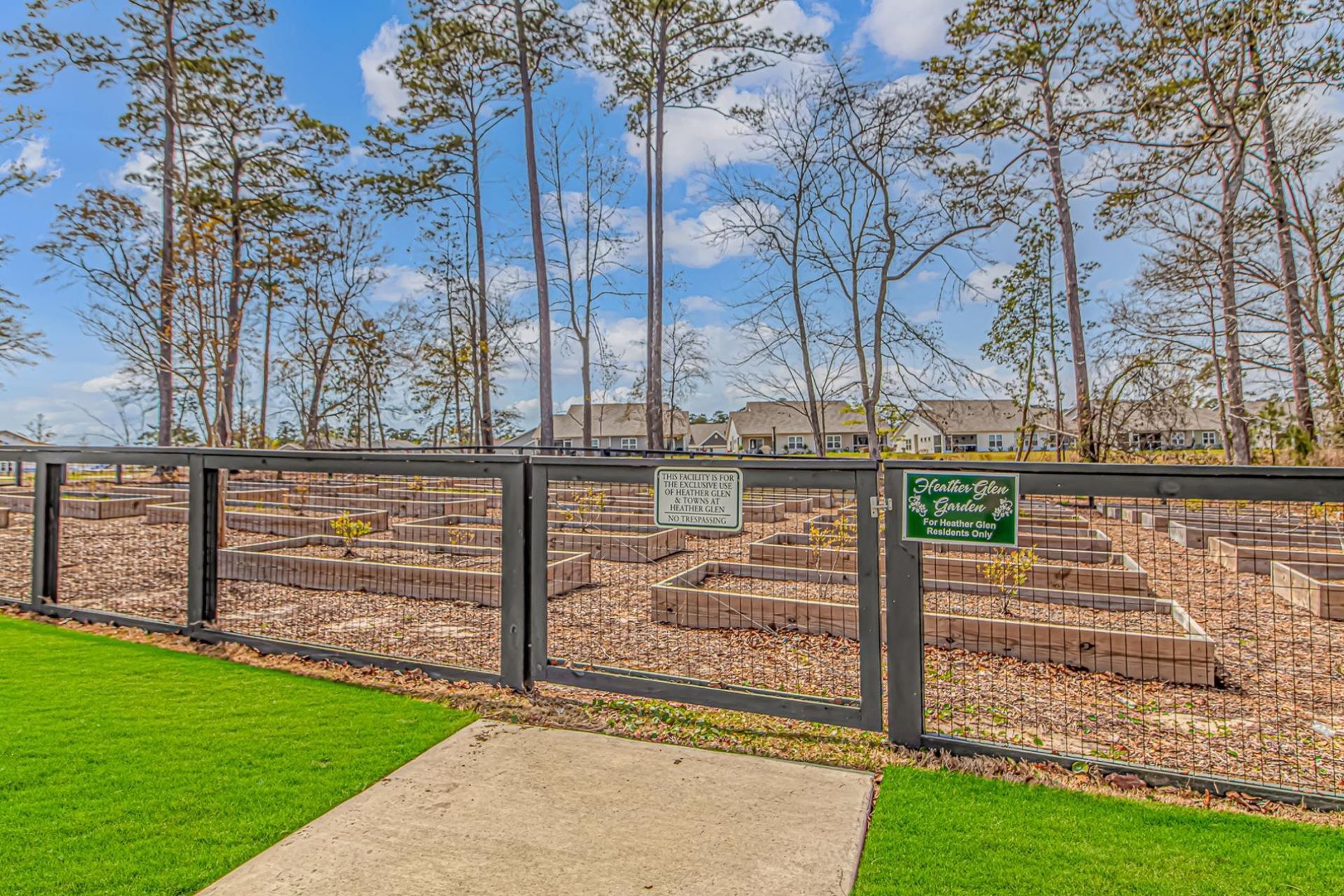 498 Mcalister Dr. Photo 36