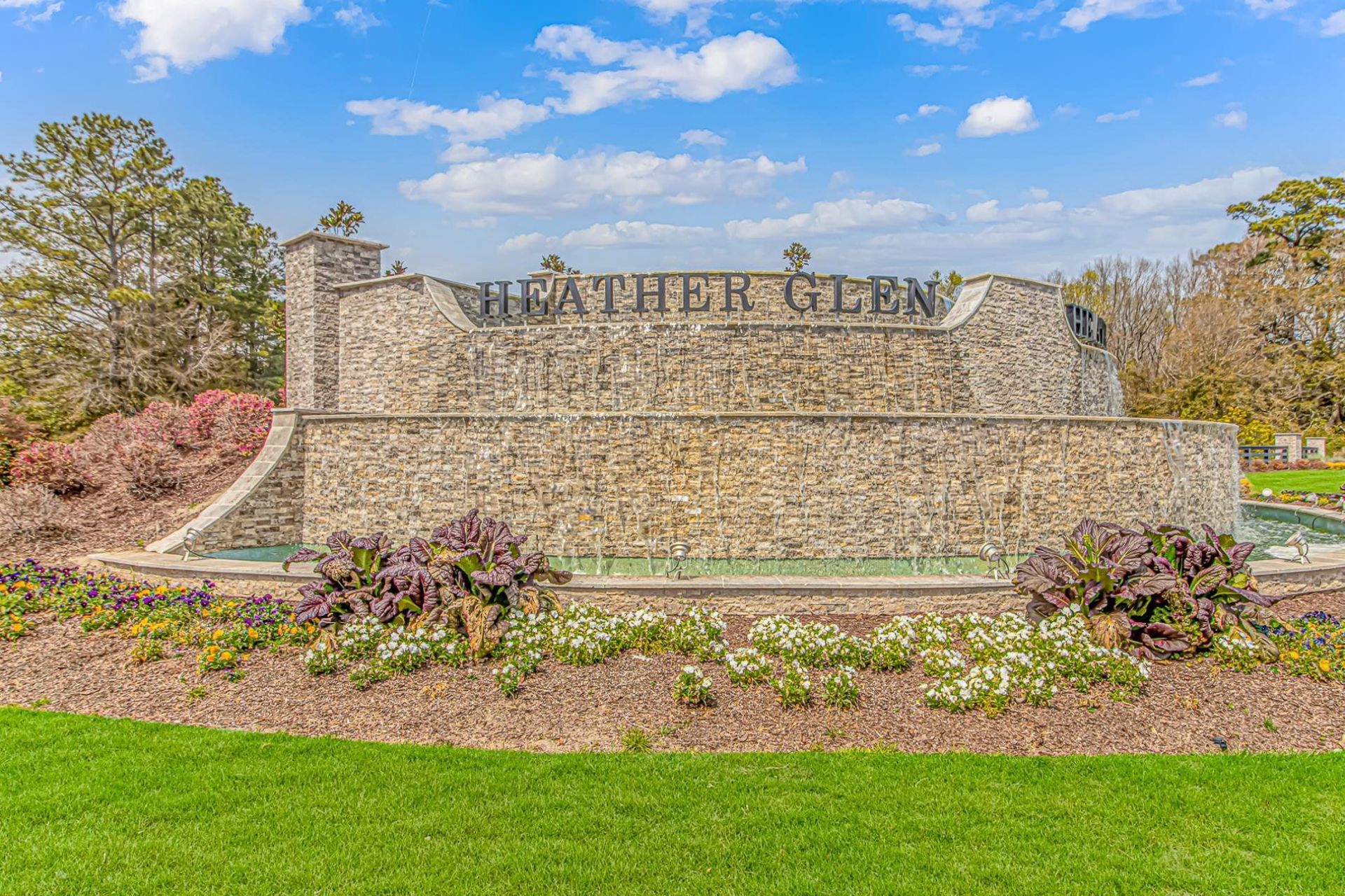 498 Mcalister Dr. Photo 40