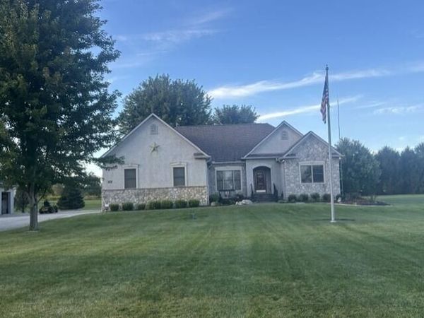 3084 Bickel Church Road NW, Baltimore, OH 43105