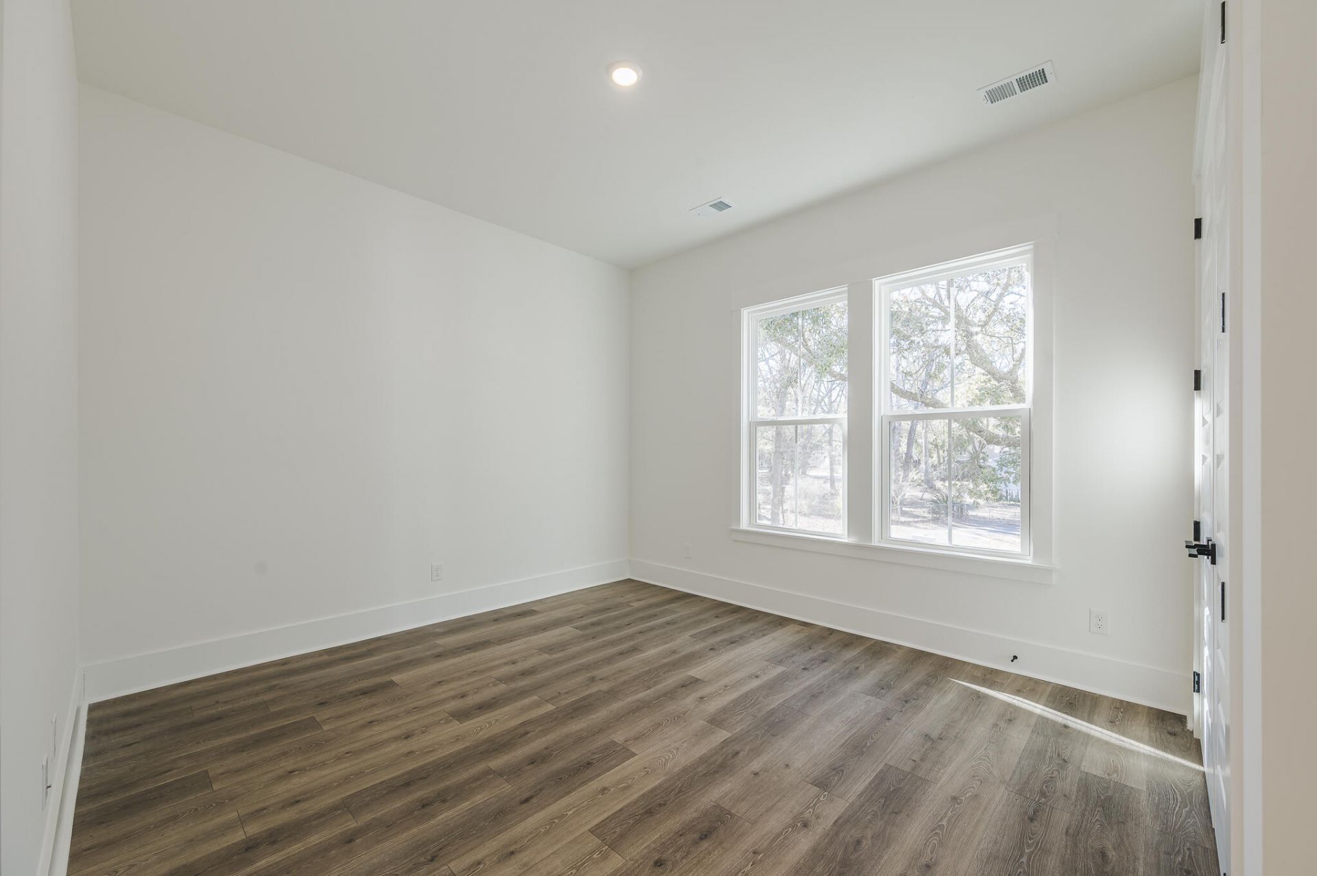 2505 Annie Aiden Lane Photo 4