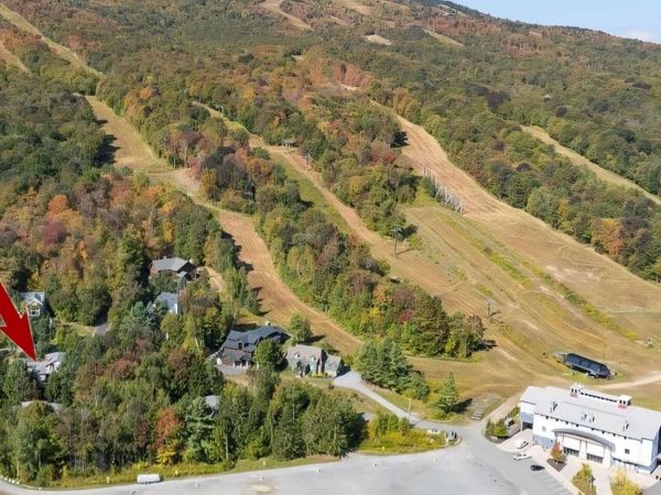 33 Carinthia Drive, Dover, VT 05356
