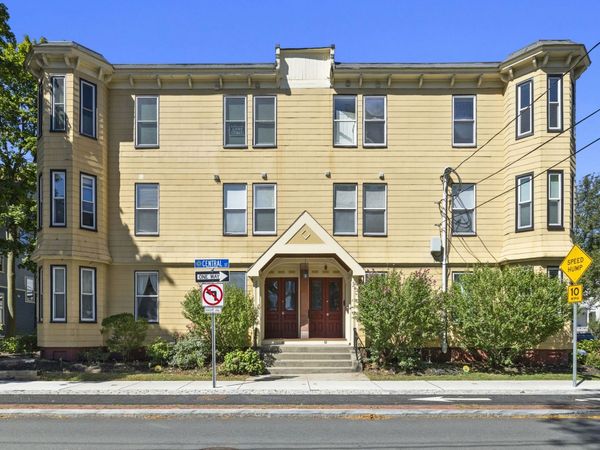 62 Central Street, Unit 3, Somerville, MA 02143