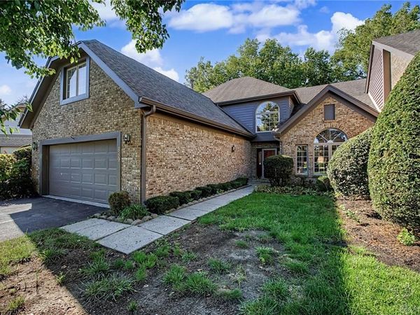 889 Timberlake Court, Dayton, OH 45429