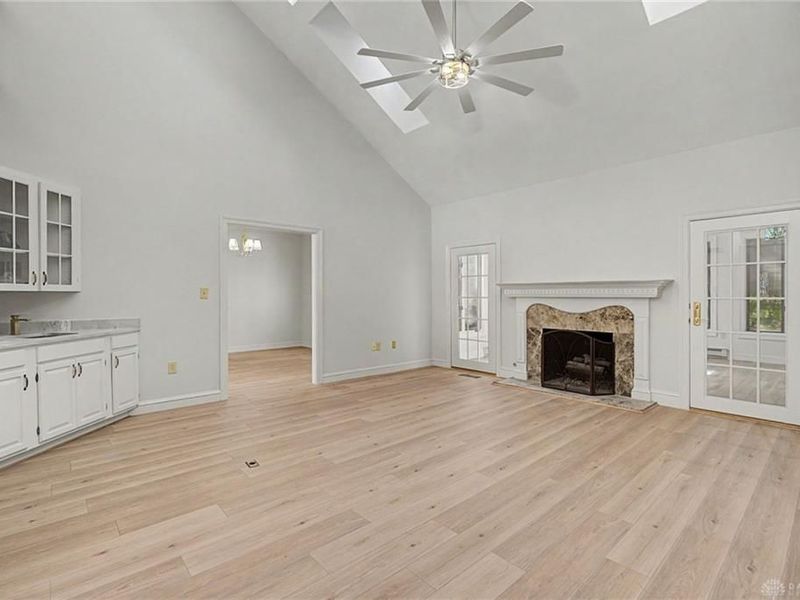 889 Timberlake Court, Dayton, OH 45429 Photo 10