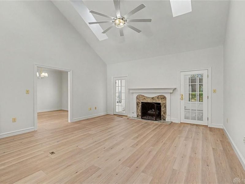 889 Timberlake Court, Dayton, OH 45429 Photo 11