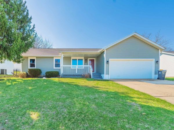 1007 W Countryside Lane, Bloomington, IN 47403