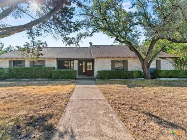 21 Shady Grove Lane, Wimberley, TX 78676