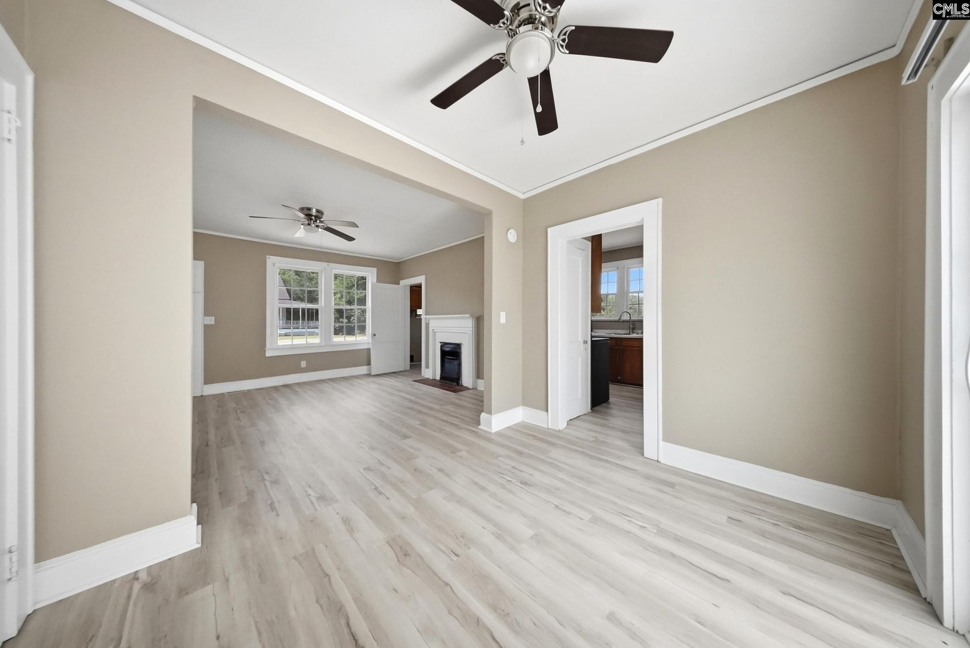 113 S Dennis Avenue  Photo 15